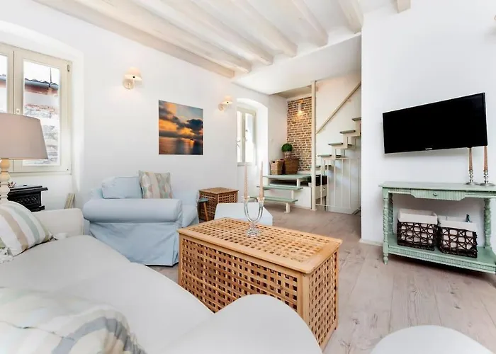 Grisia Sea View With Terrace