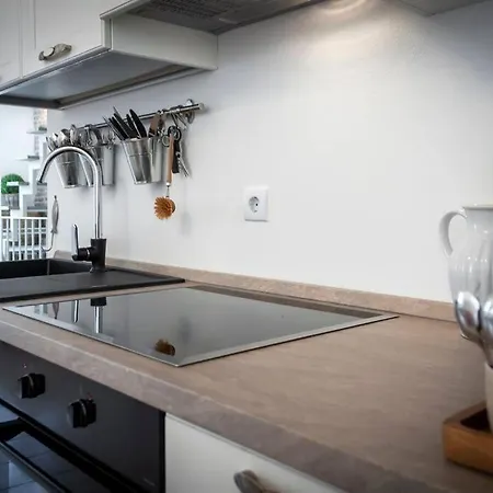 Lägenhet Grisia Sea View With Terrace