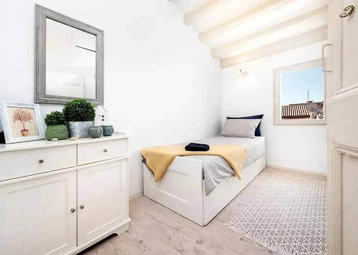 Grisia Sea View With Terrace *