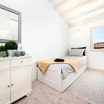 Grisia Sea View With Terrace *